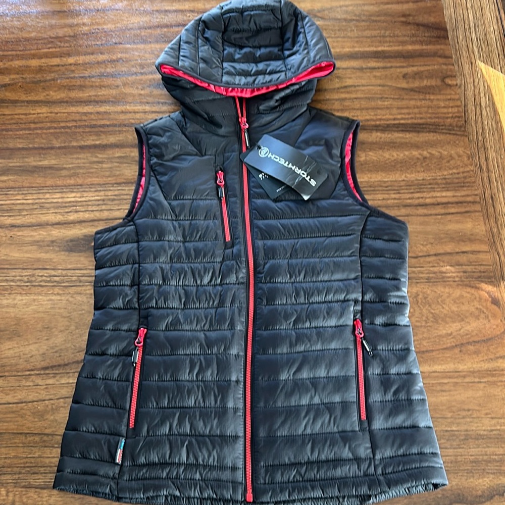 Women’s Stormtech Gravity Thermal Vest Size Medium NWT